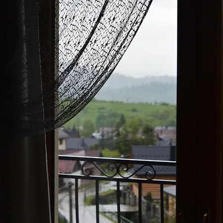Goscinne Pieninska Parzenica *